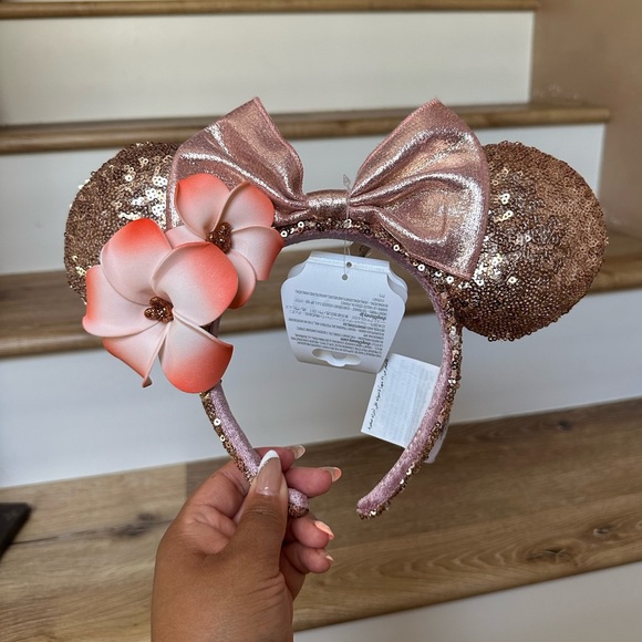 NWT Disney Aulani Rose Gold Sequin Plumeria Minnie Ears main image 10